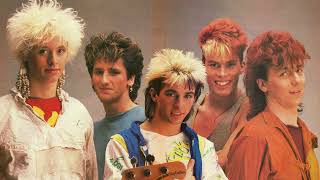 Kajagoogoo - Too Shy 440Hz Version
