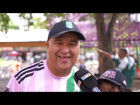 Messi or Nacional? Fans experienced the match of history with divided hearts.
