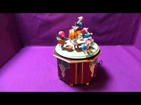 Erzgebirge - wunderschöne alte Spieluhr von STEINBACH - Zwerge mit Trinkgelage