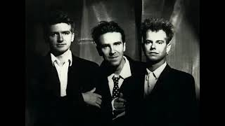Crowded House - Now We&#39;re Getting Somewhere, Live (1987)