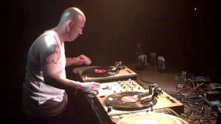 DJ First Rate Interlude @ Us3 live gig (2009)