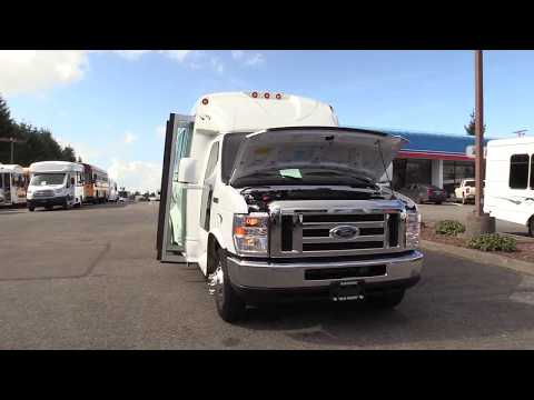 2019 Ford Starcraft Starquest - 14 Passenger w/Rear Luggage - S68877