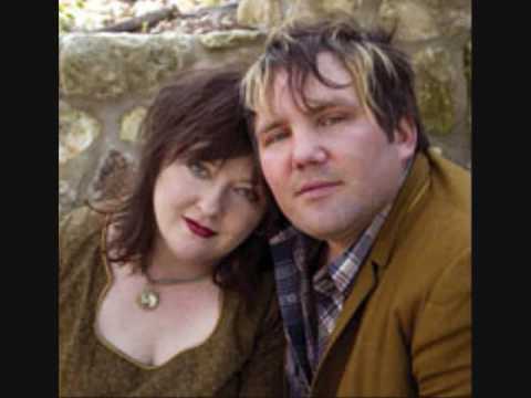 CAITLIN CARY & RYAN ADAMS SING THE BATTLE (LYRICS)