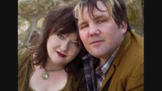 CAITLIN CARY &amp; RYAN ADAMS SING THE BATTLE (LYRICS)