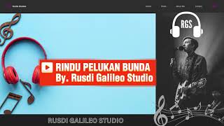 Download lagu Missing the Hug of a Mother Who Is No Longe mp3