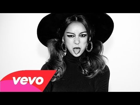 Lee Hyori - Holly Jolly Bus (Audio)