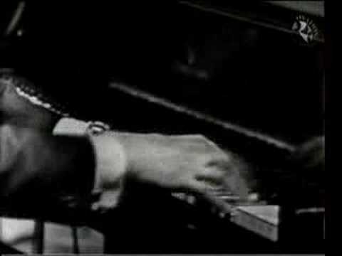 Les Baxter - Autumn Leaves