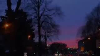 Download lagu Dj Lungamu Ninggal Kenangan Tekamu Ngirim Undangan  - story wa keren mp3