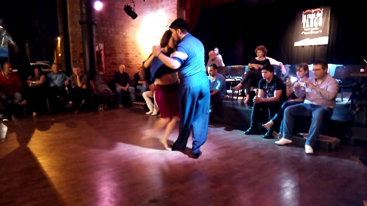 Julio Saavedra y Ángeles Carrión. Improvisación en La Casa del Tango II