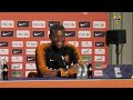 Wijnaldum speelt spelletjes: 'Dat is wel grappig' - VOETBAL INSIDE