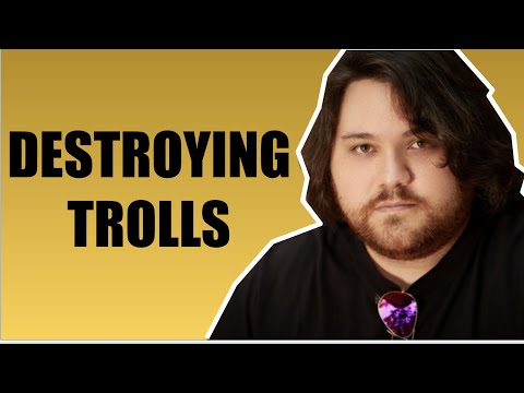 Wolfgang Van Halen DESTROYS Trolls On Twitter & Eddie Trunk