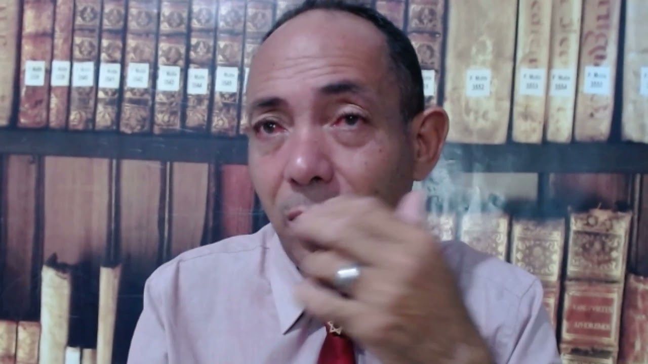 Watch Now Sonhar com Presidente sonhar senadores pastores padres lideres famosos em eminencia o que significa Sonhar com Presidente sonhar senadores pastores padres lideres famosos em eminencia o que significa