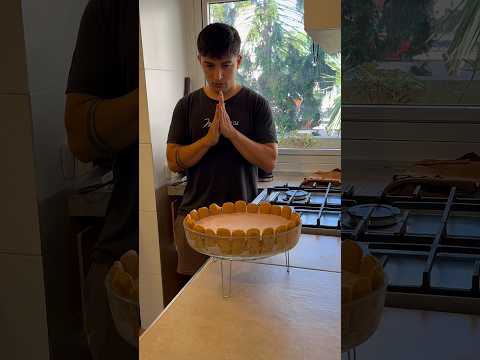 Torta Helado de Frutilla