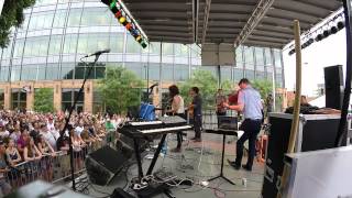 Parlours - I Dream of Chicago (Live)