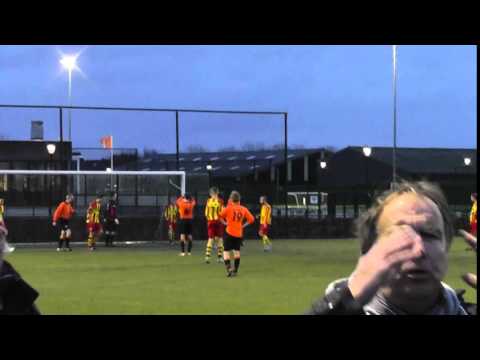 Opjestropdas.nl 14 nov 2015 Focus 07 5 - V.V. De Meern 8 1-4 net niet