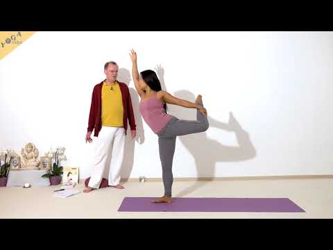 Senkrechte Tänzer-Haltung mit Hand am Schienbein Natarajasana - Yoga Asana Lexikon