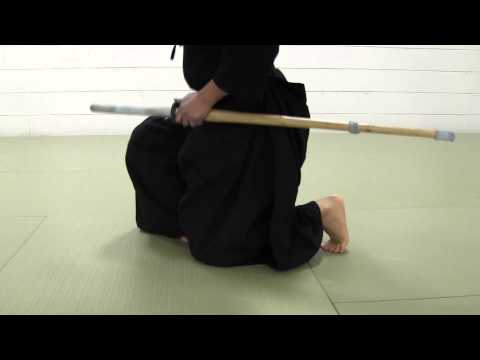 03 Kendo Basics I - sitting in seiza closeup