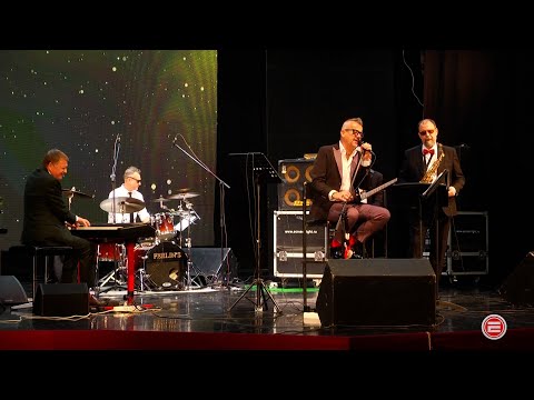 Итальянский джаз и Есенин. В Ревде выступили группа «Feelin`s» и Борис Саволделли