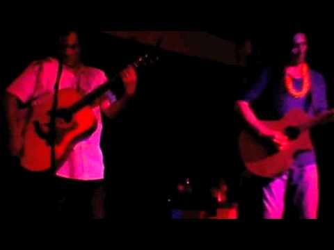 John Cruz - Kahala Moon live at Stella Blues