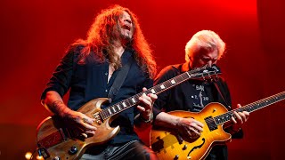 Download lagu Rik Emmett & Phil X perform 'Lay It On The Line' l 2025 Canadian Songwriters Hall of Fame LEGENDS mp3