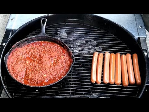 Amazing Grilled Hotdog Chili Sauce On the Weber Grill