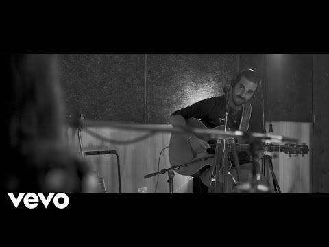 Andrés Suárez - Tal Vez Te Acuerdes de Mí (Sesiones Moraima) ft. Nina