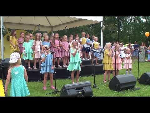SULLE-MULLE - LAULUPESA |  RÕÕMSATE LASTE FESTIVAL 2018