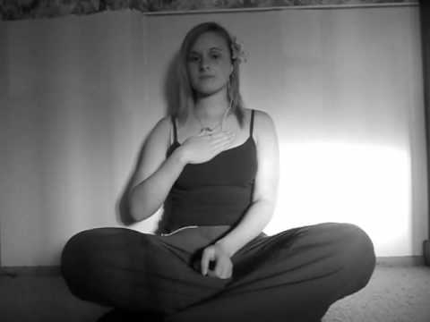 How to Sign Vast in Auslan