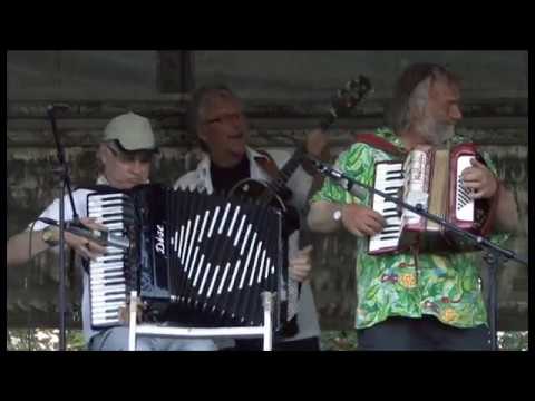 Titanolåten   Sigmund Dehli med venner