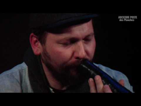 ONDREJ SMEYKAL - Didgeridoo