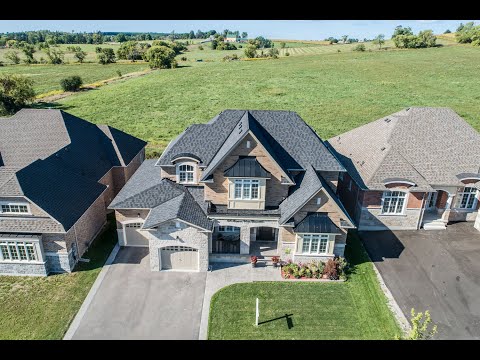 68 Manor Glen Crescent Mount Albert | Virtual Tour