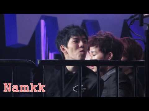 131122 MAMA MYUNGSOO+DONGWOO BACKSTAGE