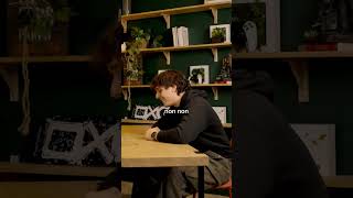 Vous auriez dit qui vous ?