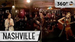 Songwriter Jaida Dreyer Sings &quot;This Town&quot; - Nashville (360 Video)
