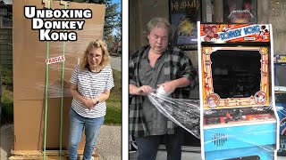 Donkey Kong Arcade Machine Is FINALLY Here!