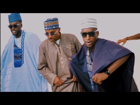 Stanslim Odogwu - Feel Am feat pherowshuz , Starring Terry tha Rapman ( Official musical video )