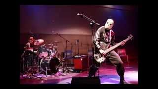 AK97 - La ultima batalla (Böhse Onkelz - Erkennen sie die Melodie)