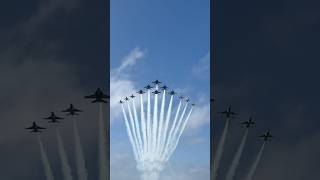 Download lagu Blue Angels and Thunderbirds fly TOGETHER in a super-delta formation 🇺🇸 mp3 Download lagu Blue Angels and Thunderbirds fly TOGETHER in a super-delta formation 🇺🇸 mp3
