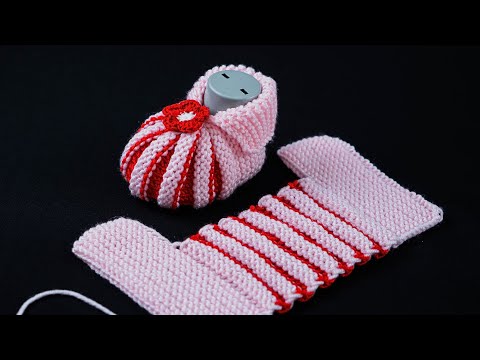 Knitted slippers/booties for 3-6 month-old easily and simply!