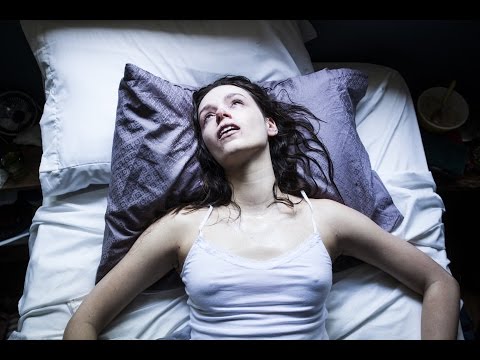 Exclusive 'Starry Eyes' Deleted Scene Will Definitely Make You Anxious