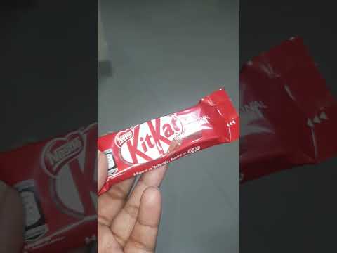 KitKat original #kitkat #nestle #mybreak #shortfeed #uniqueshorts #uae #uniquefood #trending #dubai