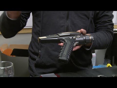 “Star Trek: Discovery: Season One” Special Features Clip: Phaser