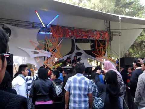 OUTER SIGNAL @ live 2012 dark files