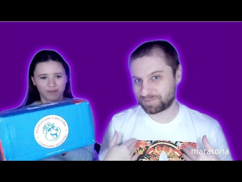 Unboxing con la mia ragazza ! apriamo una mistery box di cibo americano!