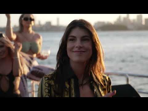 Kiki Solvej - Private Boatparty in Australia (DJ- Liveset, Techno & Rave)