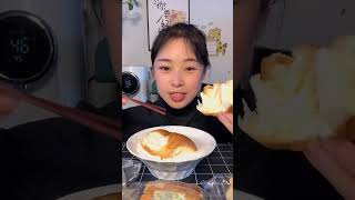 Download the video "EATING YUMMY YUMMY #002 seafood meatball noodles 🐙🪼🦀🦞🦐🦑🍣🎂🥪🌮🌯 #trending #eat #mukbang #eatingshow "