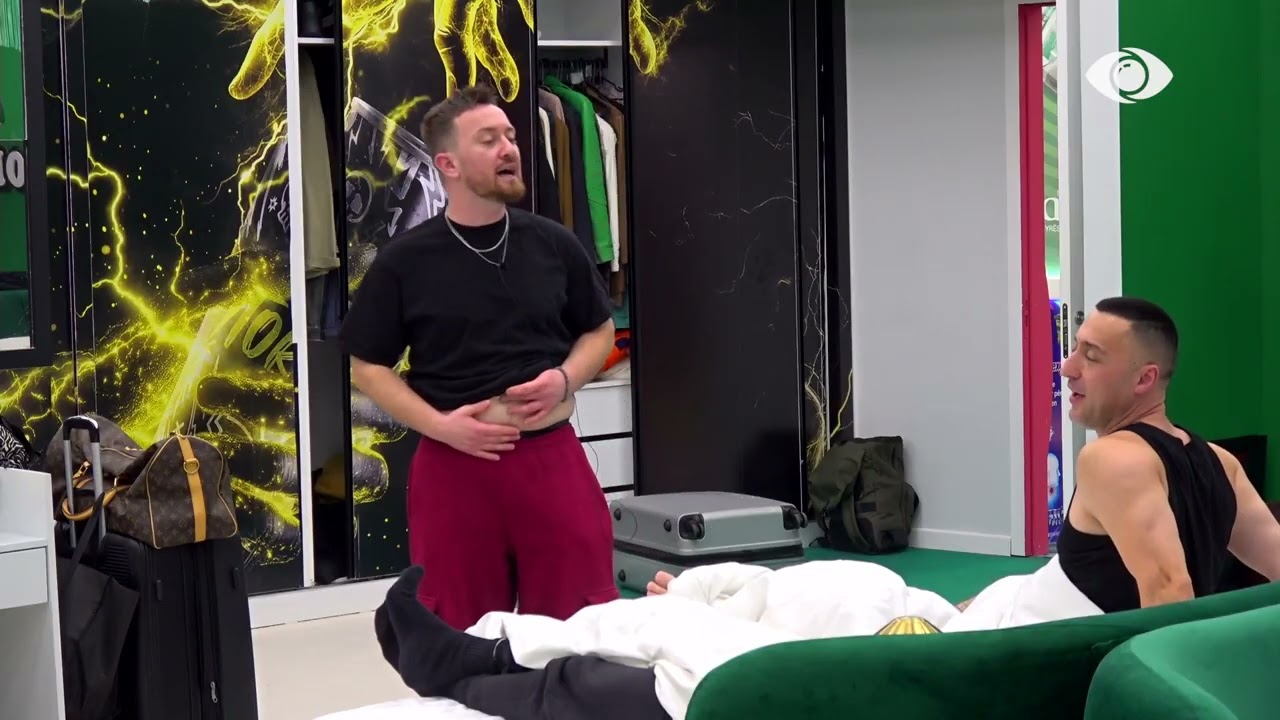 “E kam për nder të jem nga Mirdita”/ Vijon debati mes G Banit dhe Tirit