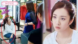 Download lagu 【MOVIE】女人買旗袍被店員瞧不起，沒想到她是董事長女兒，下一秒直接讓店員失業！#胡歌 #王晓晨 #韩东君 #一见钟情 #甜宠 #职场 mp3