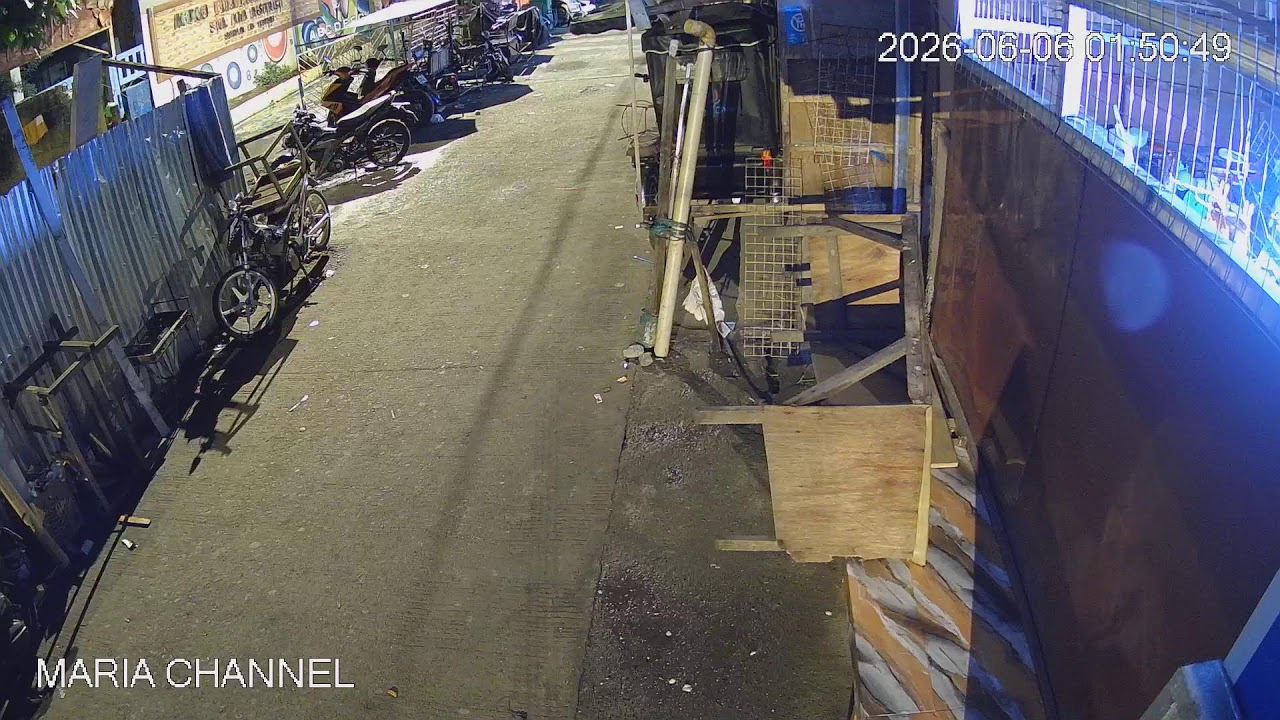 Live webcam view of Rosemary Street Market Walk