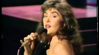 Laura Branigan - Gloria LIVE with orchestra (1983)